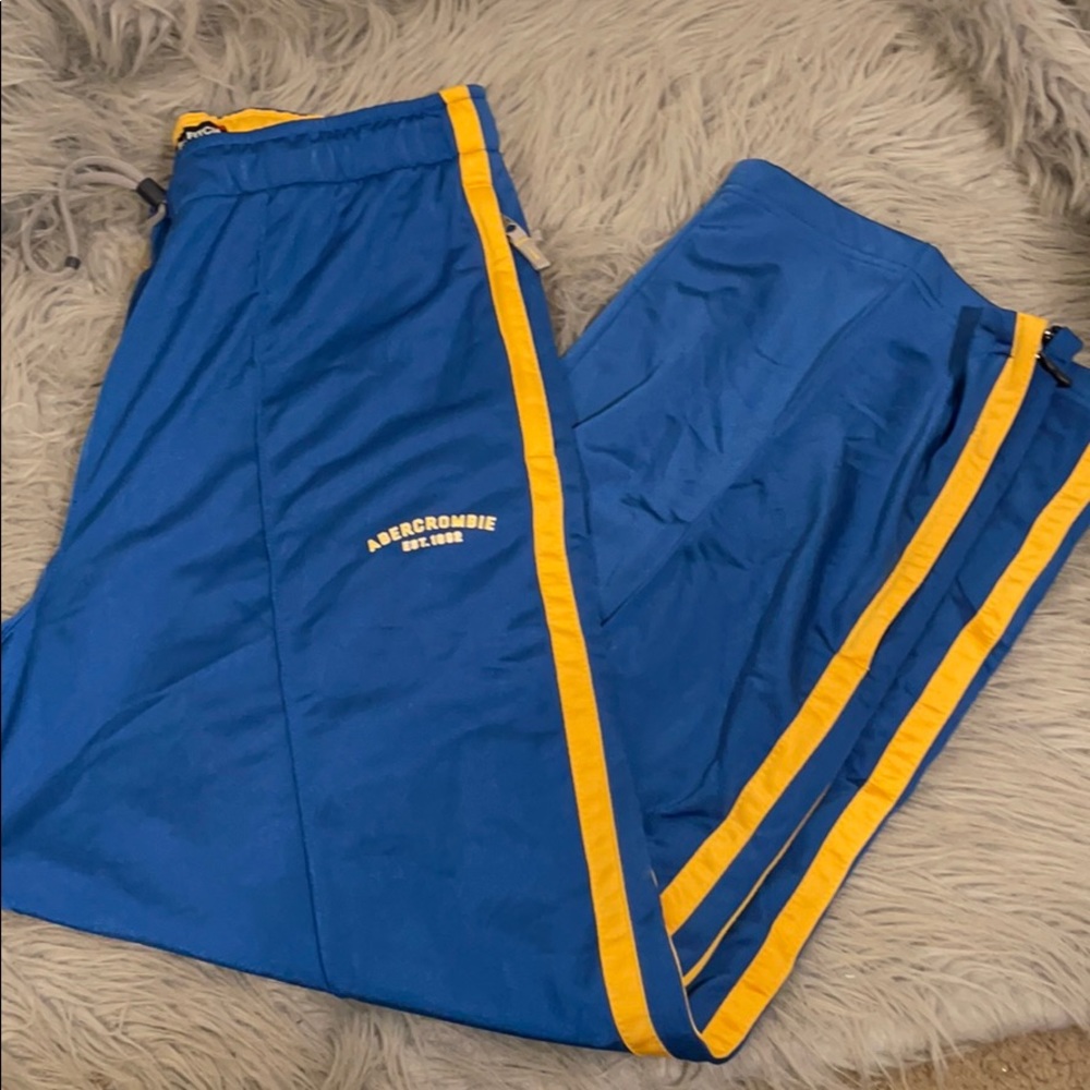 Abercrombie and finch yellow and blue sweat pants